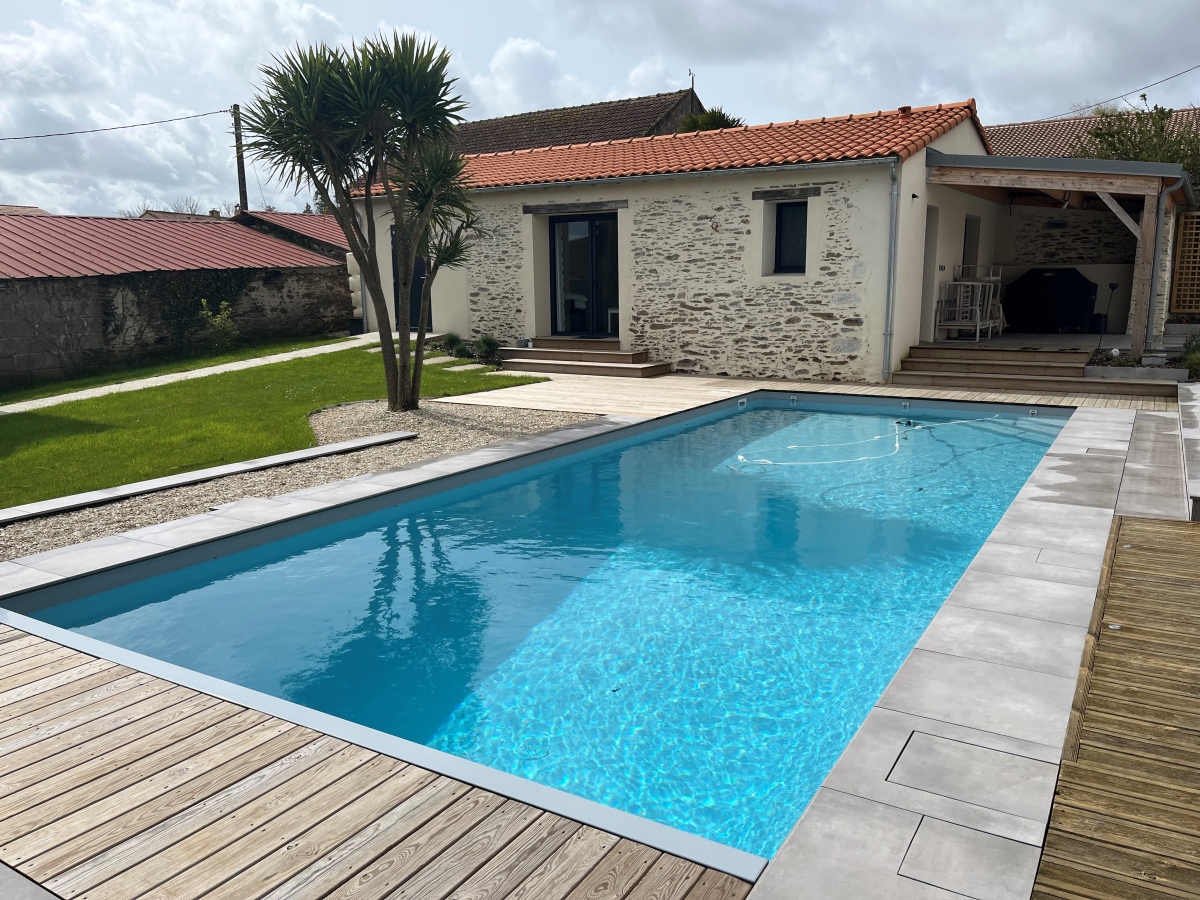 Piscines à Nantes 